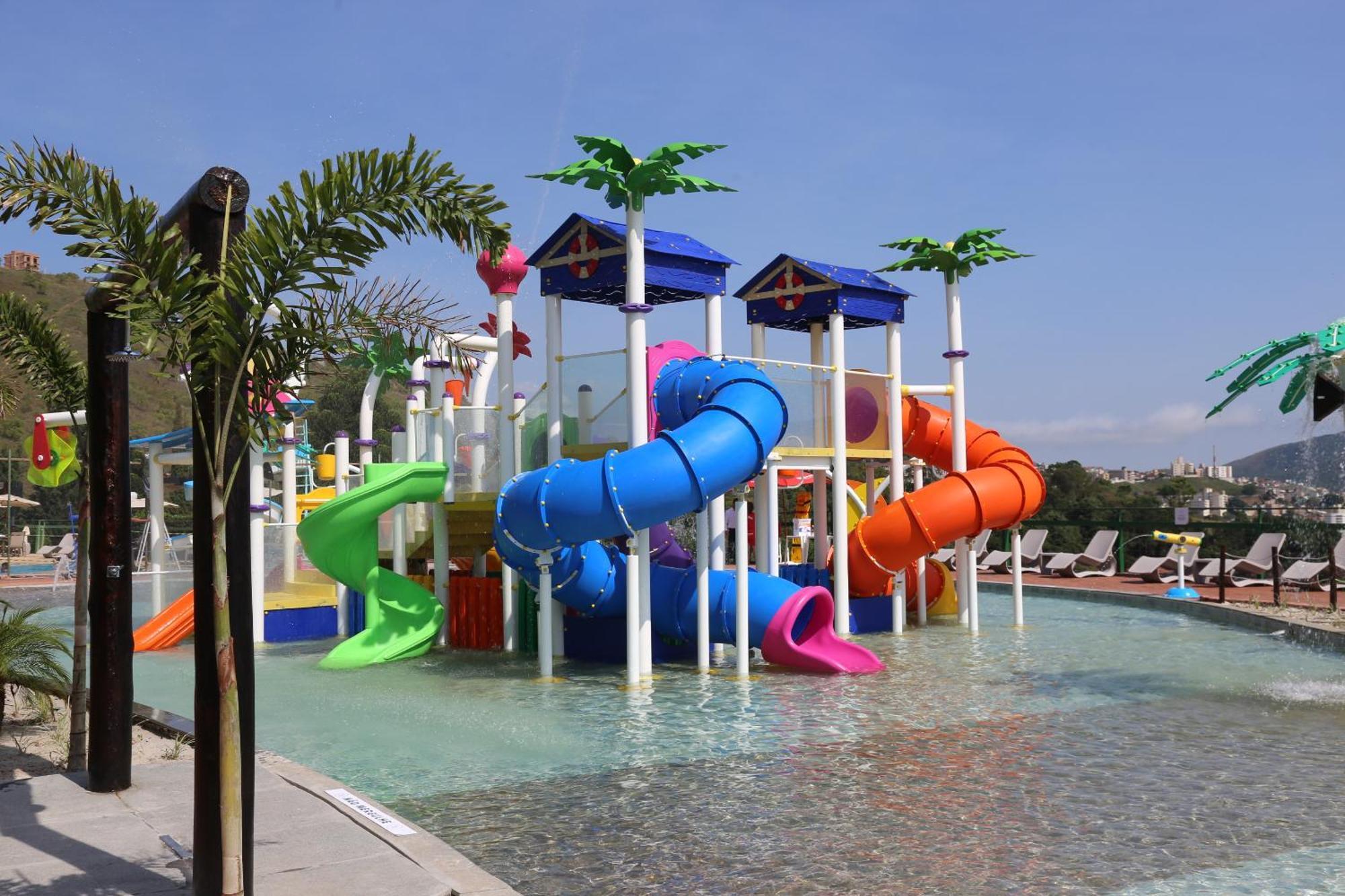 Hotel Golden Park All Inclusive Pocos De Caldas By Nacional Inn Εξωτερικό φωτογραφία Aquabeat Waterpark