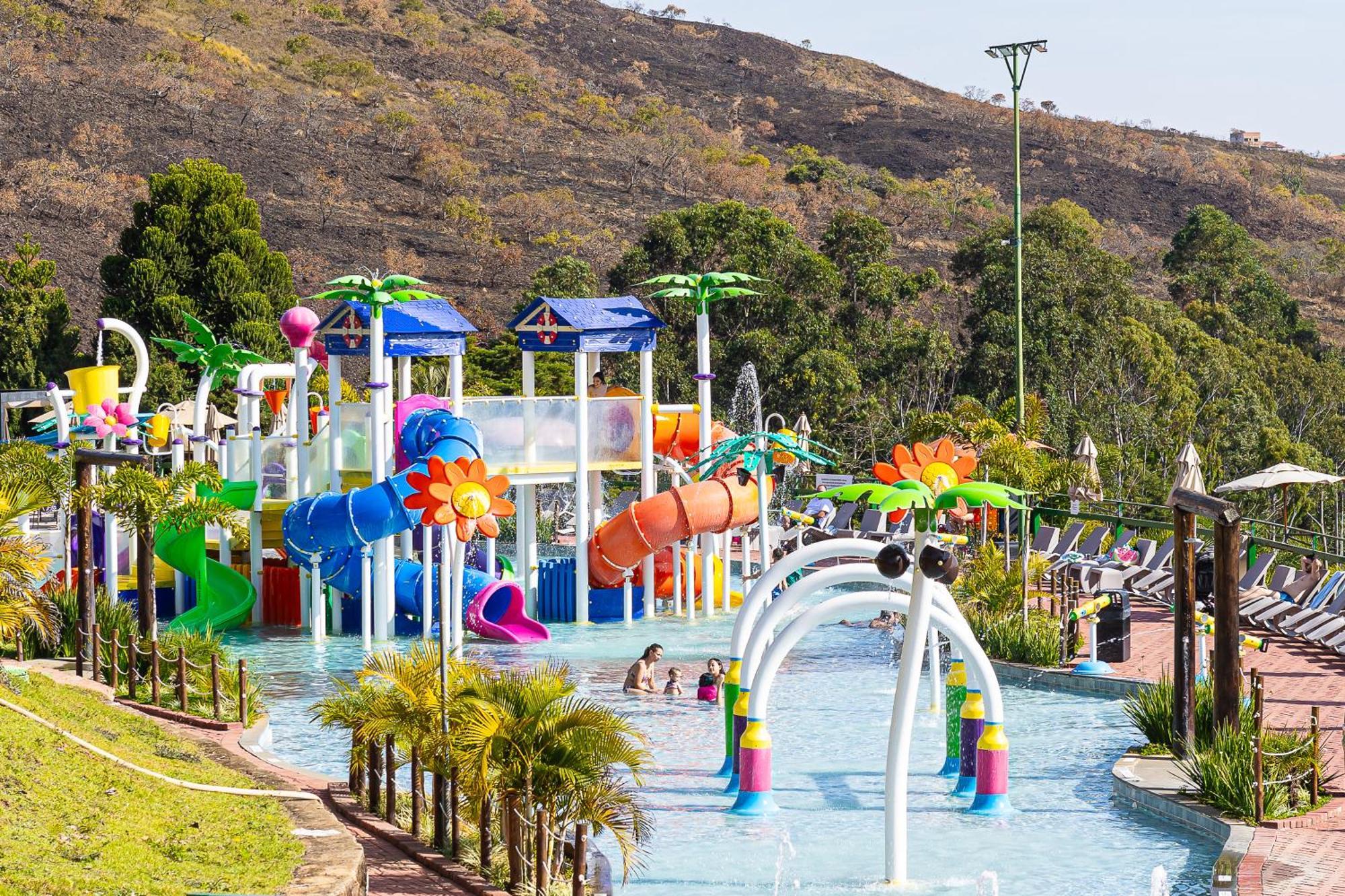 Hotel Golden Park All Inclusive Pocos De Caldas By Nacional Inn Εξωτερικό φωτογραφία Splash Island